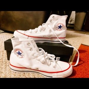 Womens converse ✨